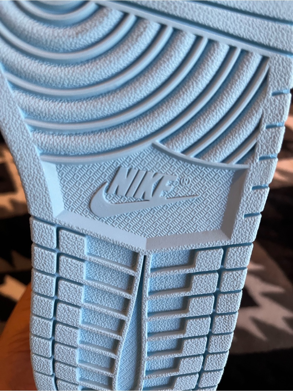 WMNS Air Jordan 1 MID sneakers in sail blue chill & hot lava - Picture 3 of 5